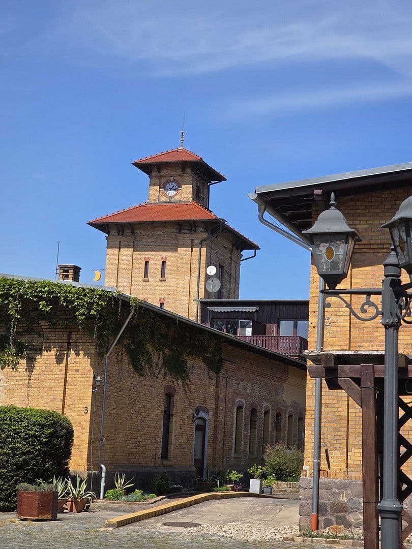 3 bedroom with open-plan kitchen flat to rent, 155 m², Kitscherstr. 10, Crimmitschau, Saxony 3 bedroom with open-plan kitchen flat to rent, 155 m², Kitscherstr. 10, Crimmitschau, Saxony