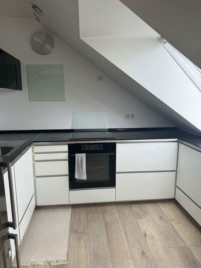 1 bedroom with open-plan kitchen flat to rent, 78 m², Dohlenweg 19, Köln, North Rhine-Westphalia 1 bedroom with open-plan kitchen flat to rent, 78 m², Dohlenweg 19, Köln, North Rhine-Westphalia