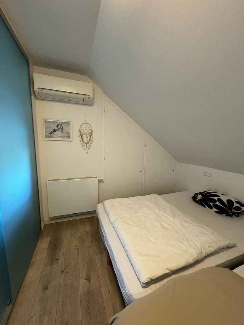 1 bedroom with open-plan kitchen flat to rent, 78 m², Dohlenweg 19, Köln, North Rhine-Westphalia 1 bedroom with open-plan kitchen flat to rent, 78 m², Dohlenweg 19, Köln, North Rhine-Westphalia