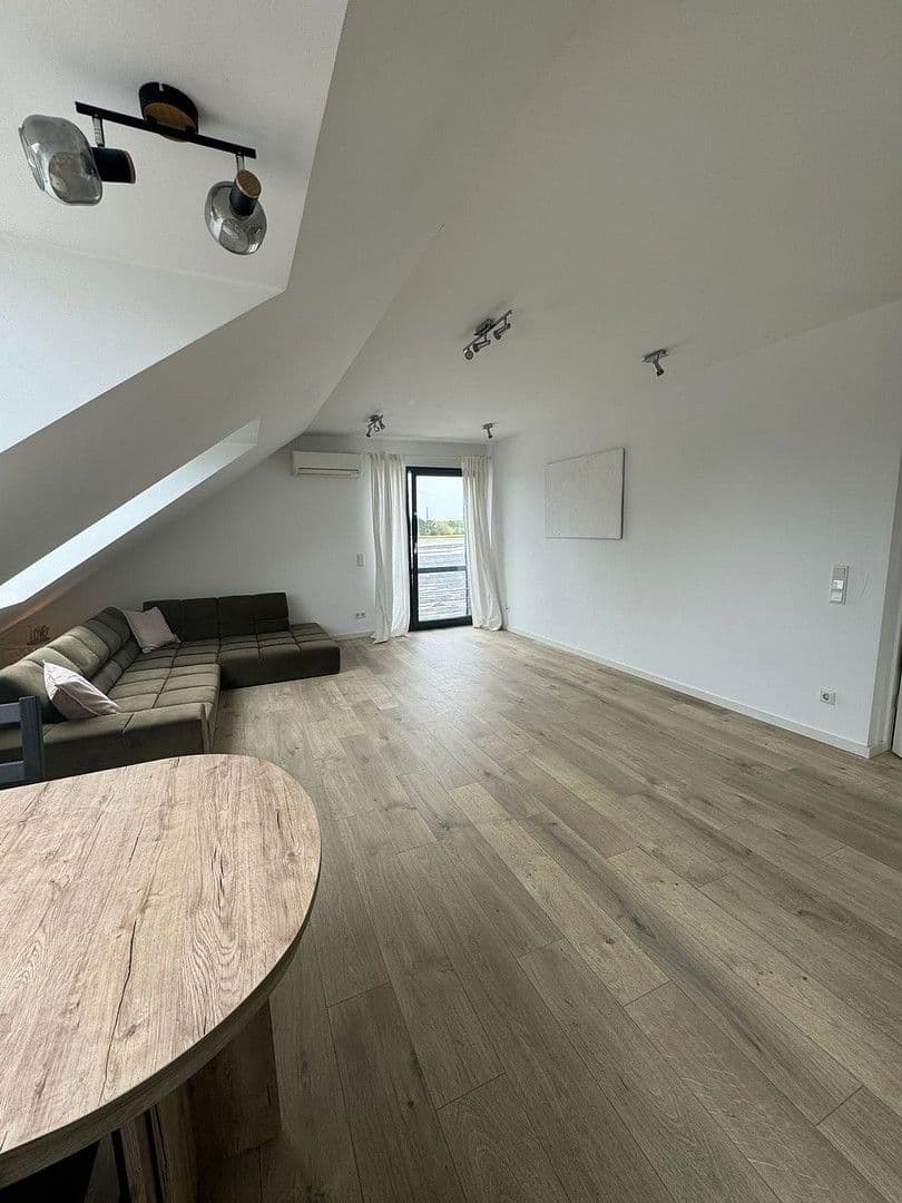 1 bedroom with open-plan kitchen flat to rent, 78 m², Dohlenweg 19, Köln, North Rhine-Westphalia 1 bedroom with open-plan kitchen flat to rent, 78 m², Dohlenweg 19, Köln, North Rhine-Westphalia