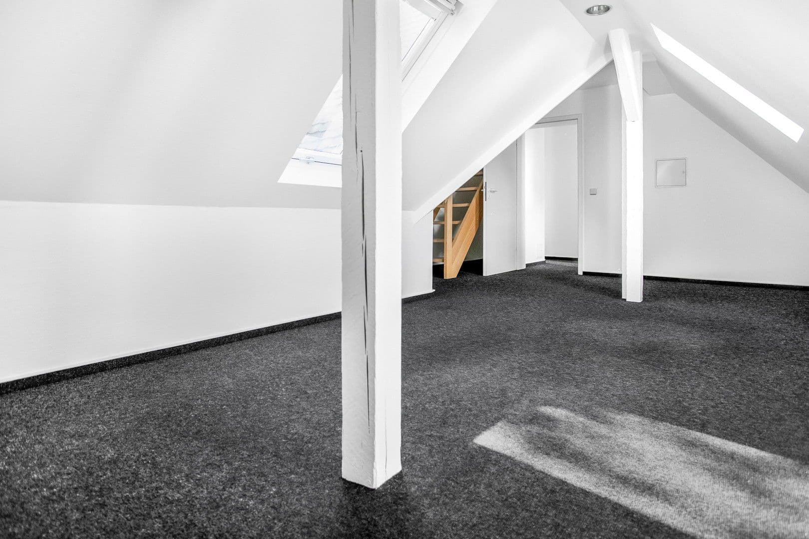 office to rent, 75 m², Robert-Heuser-Str. 15, Köln, North Rhine-Westphalia office to rent, 75 m², Robert-Heuser-Str. 15, Köln, North Rhine-Westphalia