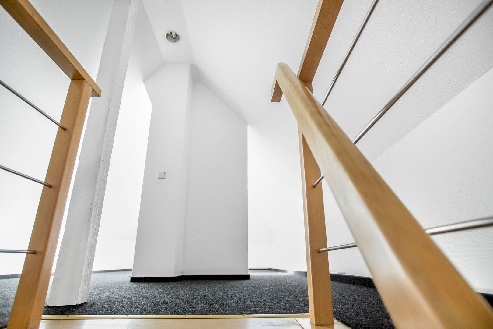 office to rent, 75 m², Robert-Heuser-Str. 15, Köln, North Rhine-Westphalia office to rent, 75 m², Robert-Heuser-Str. 15, Köln, North Rhine-Westphalia