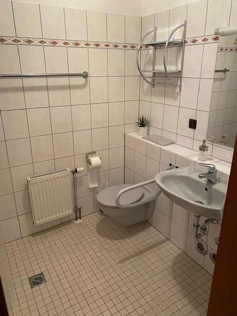 1 bedroom flat to rent, 26 m², Rathenaustraße 1 - (E3+E4+E10), Wuppertal, North Rhine-Westphalia 1 bedroom flat to rent, 26 m², Rathenaustraße 1 - (E3+E4+E10), Wuppertal, North Rhine-Westphalia