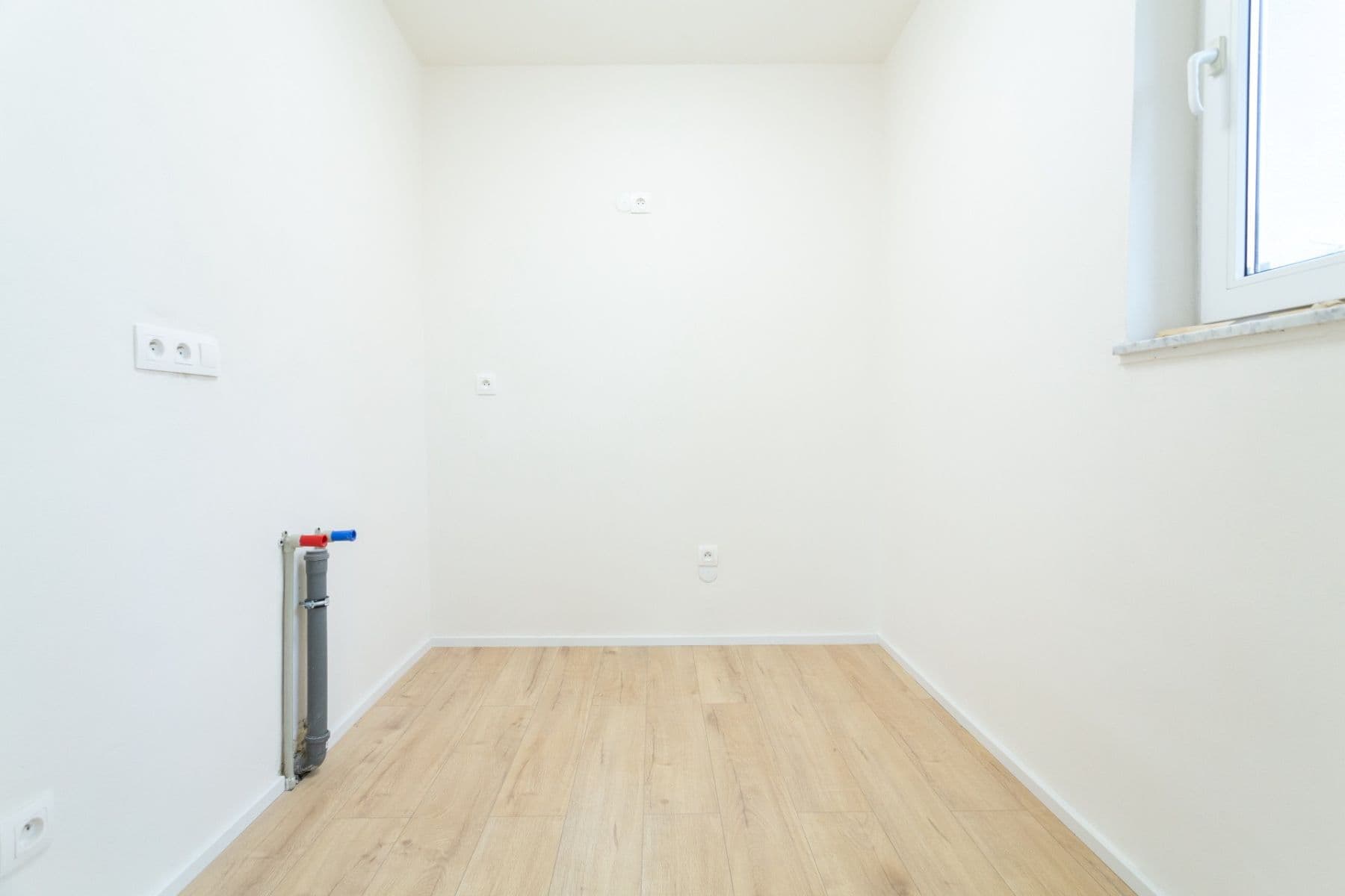 2 bedroom with open-plan kitchen flat for sale, 57 m², Bělčická, Prague, Prague 2 bedroom with open-plan kitchen flat for sale, 57 m², Bělčická, Prague, Prague