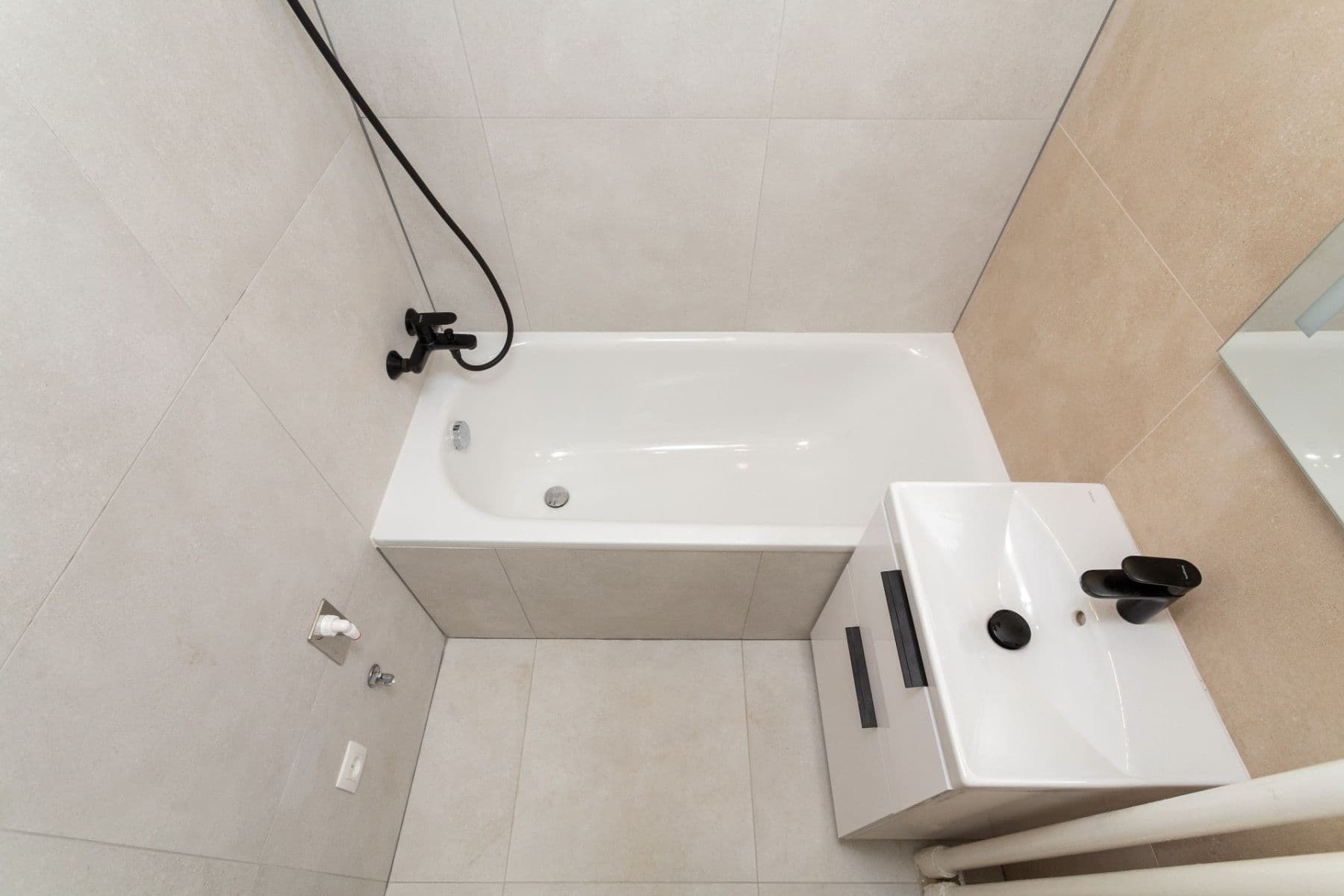 2 bedroom with open-plan kitchen flat for sale, 57 m², Bělčická, Prague, Prague 2 bedroom with open-plan kitchen flat for sale, 57 m², Bělčická, Prague, Prague