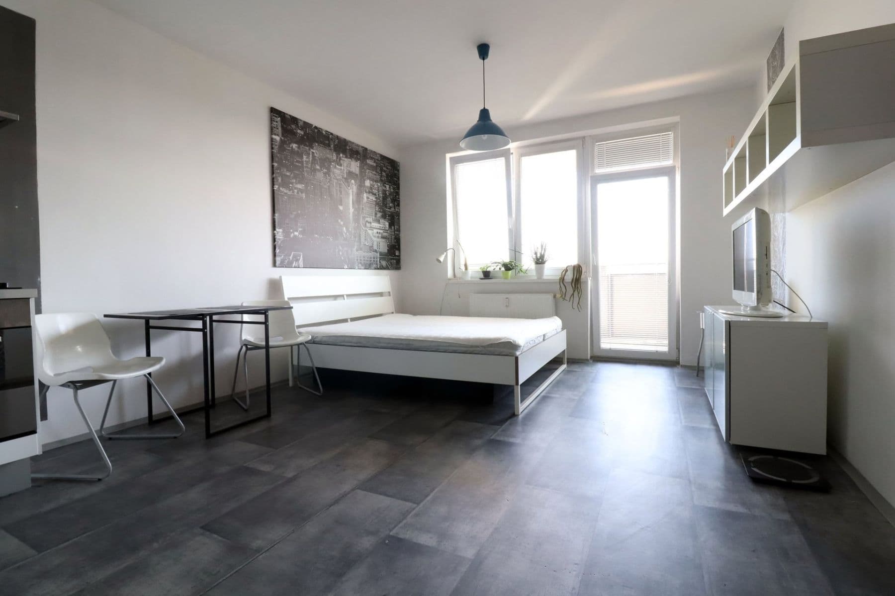 Studio flat to rent, 40 m², Podkovářská, Prague, Prague Studio flat to rent, 40 m², Podkovářská, Prague, Prague