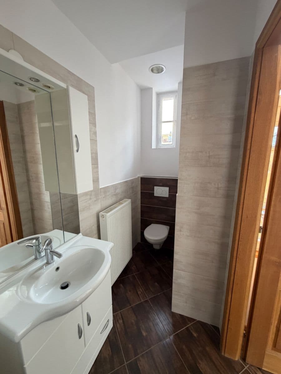 3 bedroom flat to rent, 80 m², Dukelských hrdinů, Prague, Prague 3 bedroom flat to rent, 80 m², Dukelských hrdinů, Prague, Prague