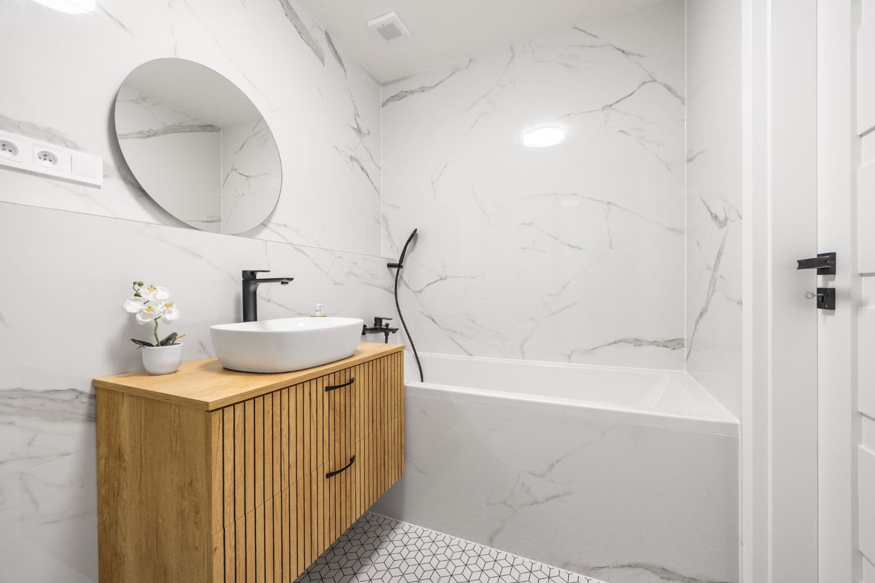 2 bedroom with open-plan kitchen flat for sale, 83 m², Bellušova, Prague, Prague 2 bedroom with open-plan kitchen flat for sale, 83 m², Bellušova, Prague, Prague