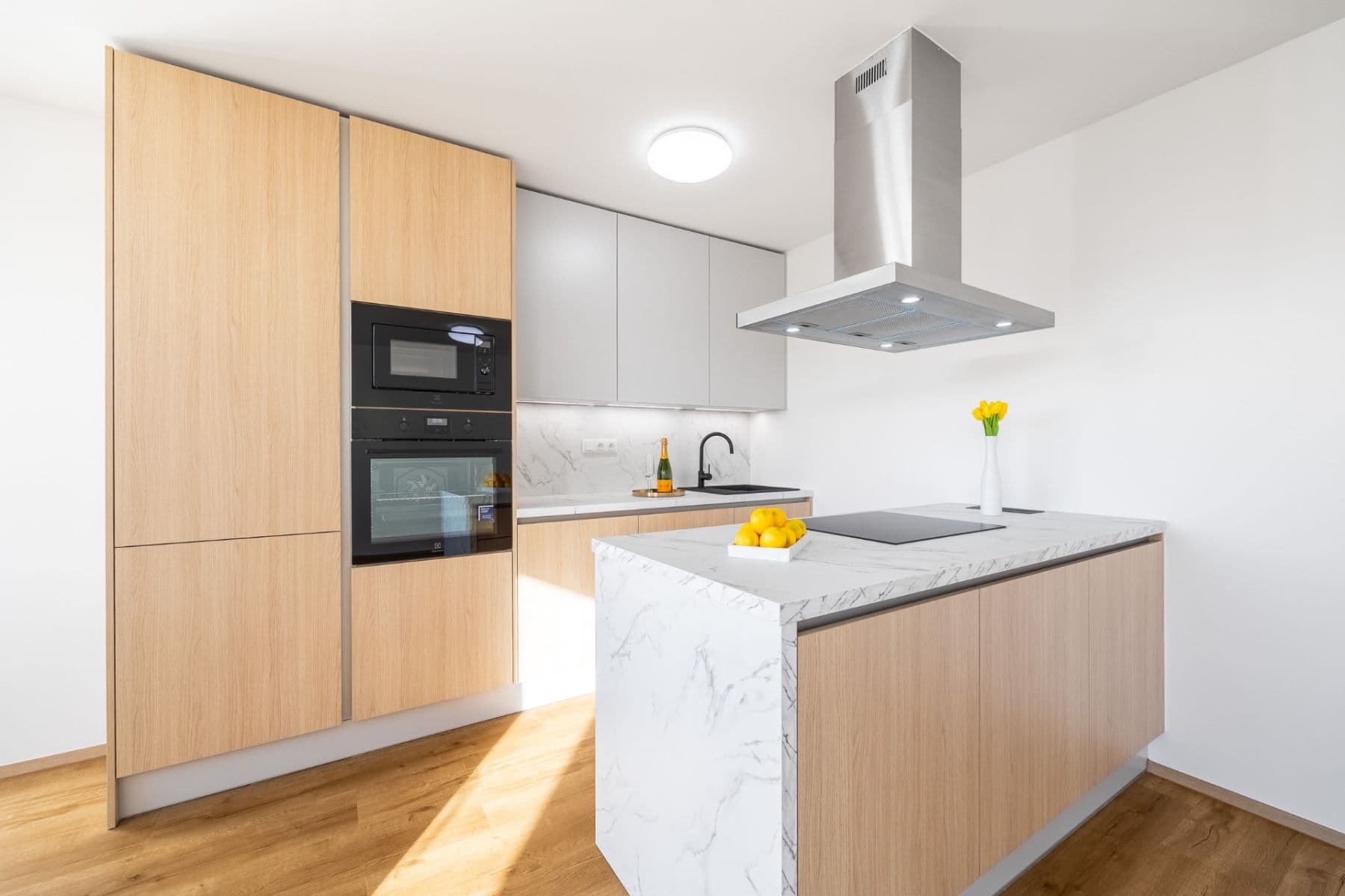 2 bedroom with open-plan kitchen flat for sale, 82 m², Vysočanská, Prague, Prague 2 bedroom with open-plan kitchen flat for sale, 82 m², Vysočanská, Prague, Prague