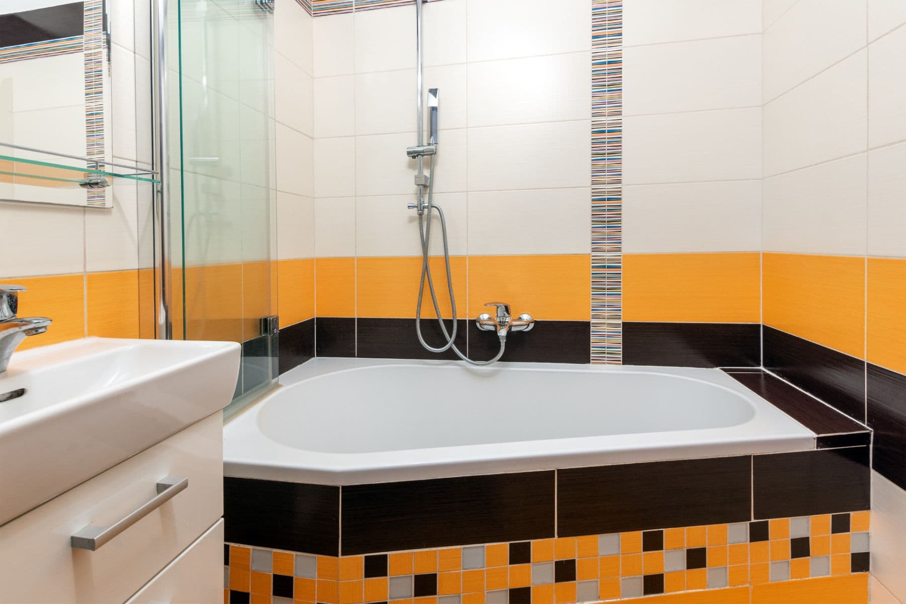 2 bedroom with open-plan kitchen flat for sale, 70 m², U Stadionu, Chrudim, Pardubický Region 2 bedroom with open-plan kitchen flat for sale, 70 m², U Stadionu, Chrudim, Pardubický Region