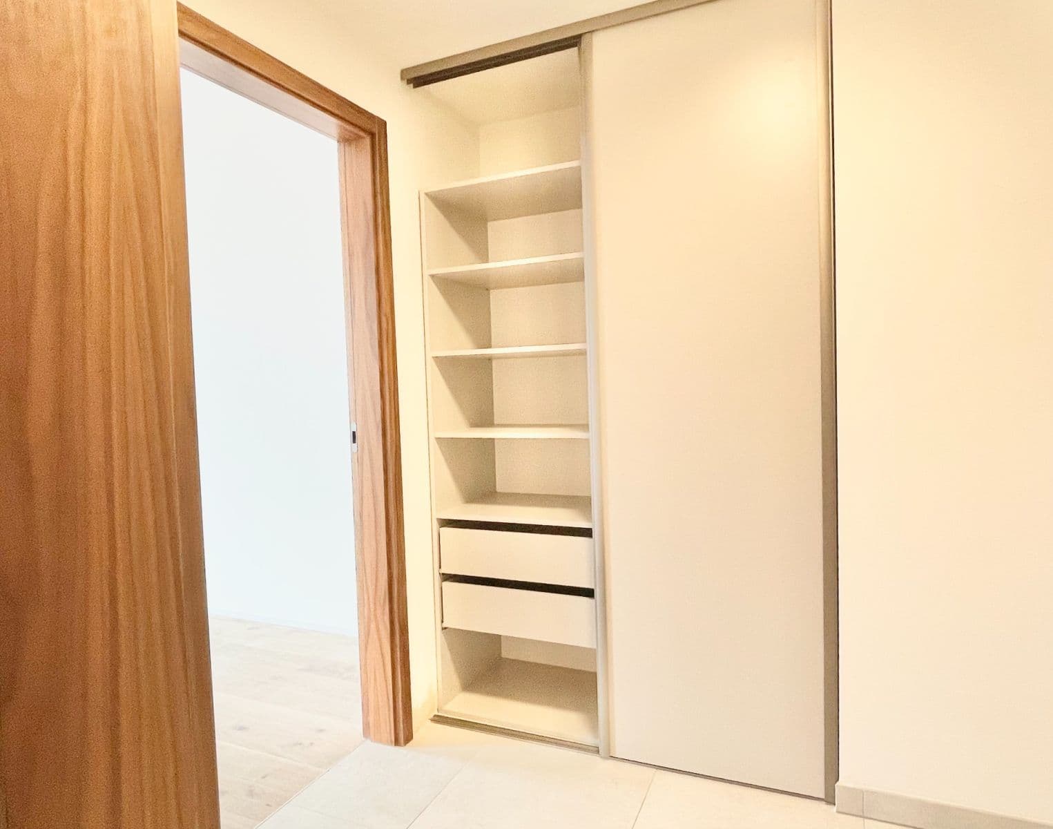 Studio flat to rent, 36 m², Šiklové, Prague, Prague Studio flat to rent, 36 m², Šiklové, Prague, Prague