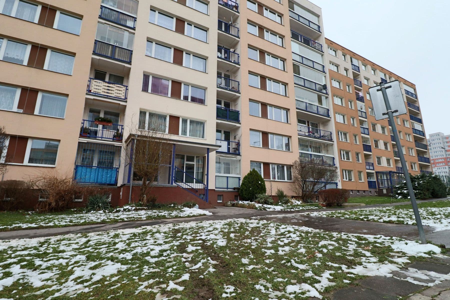 2 bedroom with open-plan kitchen flat to rent, 65 m², Brandlova, Prague, Prague 2 bedroom with open-plan kitchen flat to rent, 65 m², Brandlova, Prague, Prague