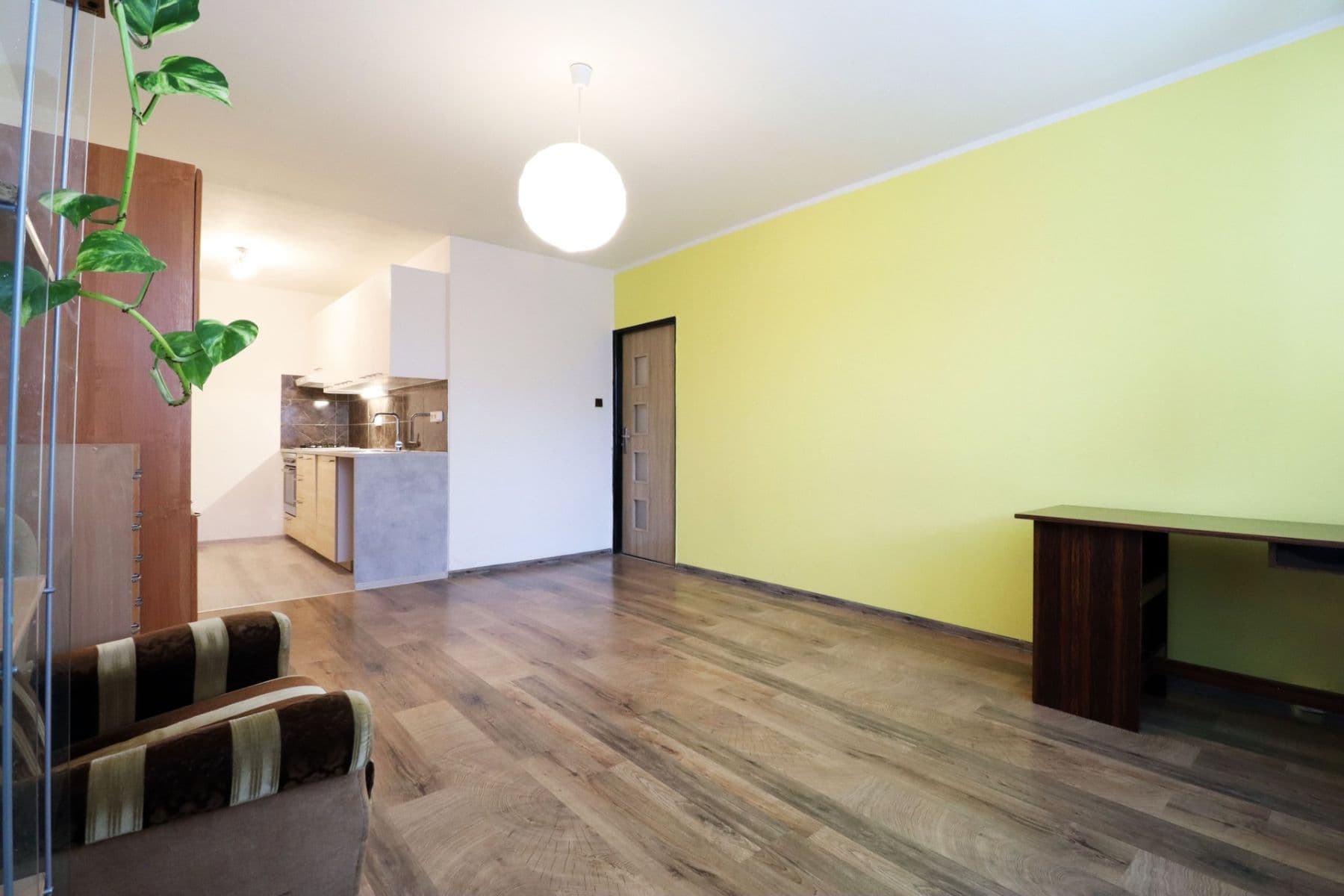 2 bedroom with open-plan kitchen flat to rent, 65 m², Brandlova, Prague, Prague 2 bedroom with open-plan kitchen flat to rent, 65 m², Brandlova, Prague, Prague