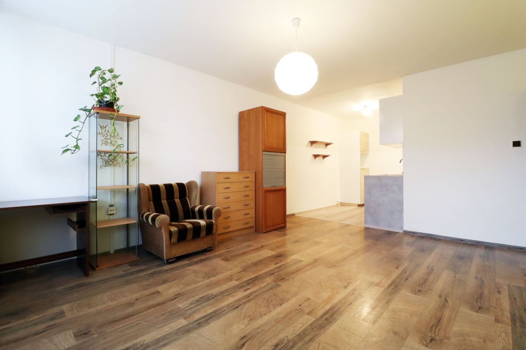 2 bedroom with open-plan kitchen flat to rent, 65 m², Brandlova, Prague, Prague 2 bedroom with open-plan kitchen flat to rent, 65 m², Brandlova, Prague, Prague