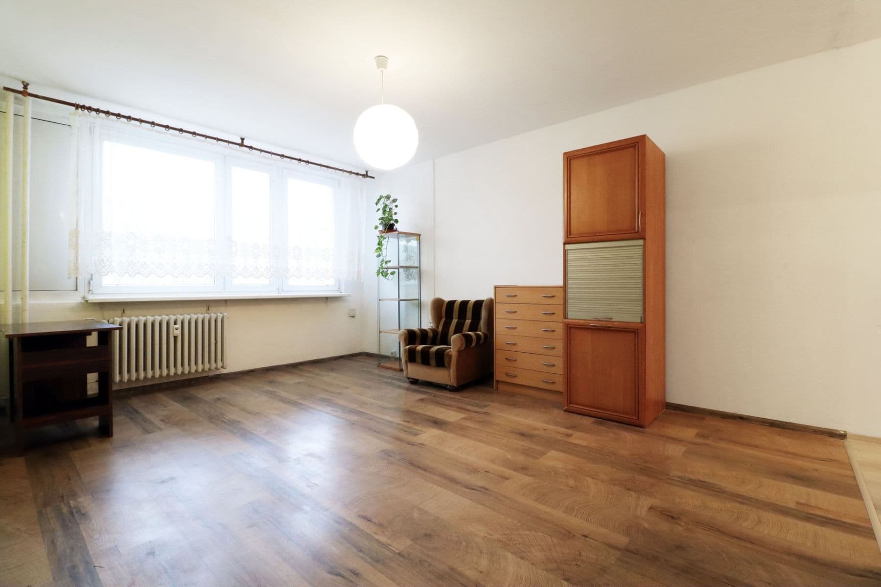2 bedroom with open-plan kitchen flat to rent, 65 m², Brandlova, Prague, Prague 2 bedroom with open-plan kitchen flat to rent, 65 m², Brandlova, Prague, Prague