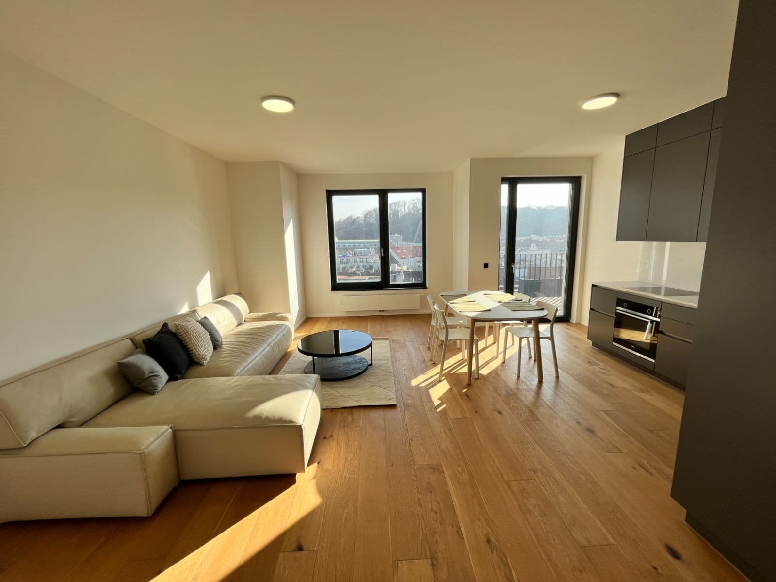 2 bedroom with open-plan kitchen flat for sale, 88 m², Grafická, Prague, Prague 2 bedroom with open-plan kitchen flat for sale, 88 m², Grafická, Prague, Prague