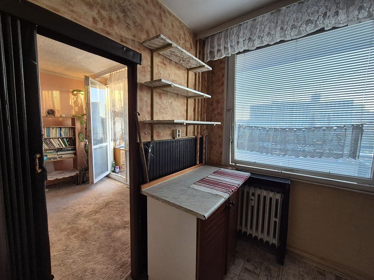 4 bedroom flat for sale, 78 m², Hurbanova, Prague, Prague 4 bedroom flat for sale, 78 m², Hurbanova, Prague, Prague