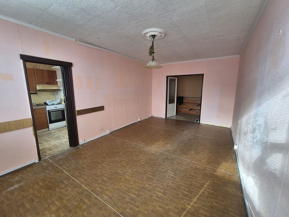 4 bedroom flat for sale, 78 m², Hurbanova, Prague, Prague 4 bedroom flat for sale, 78 m², Hurbanova, Prague, Prague