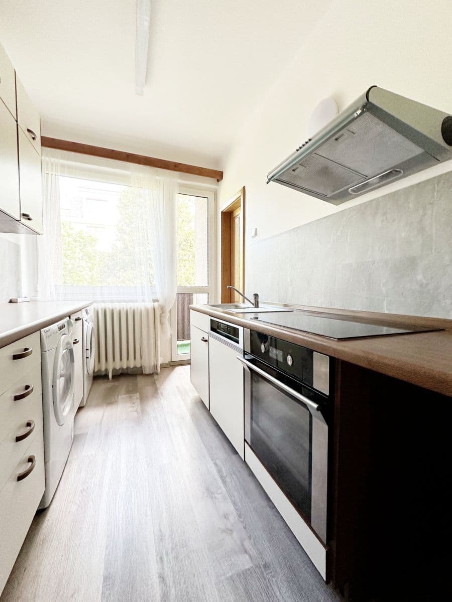 4 bedroom flat to rent, 85 m², Studentská, Poděbrady, Středočeský Region 4 bedroom flat to rent, 85 m², Studentská, Poděbrady, Středočeský Region