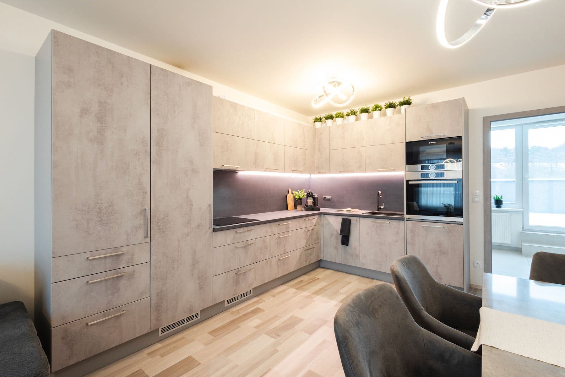 3 bedroom with open-plan kitchen flat for sale, 177 m², Strnadových, Prague, Prague 3 bedroom with open-plan kitchen flat for sale, 177 m², Strnadových, Prague, Prague