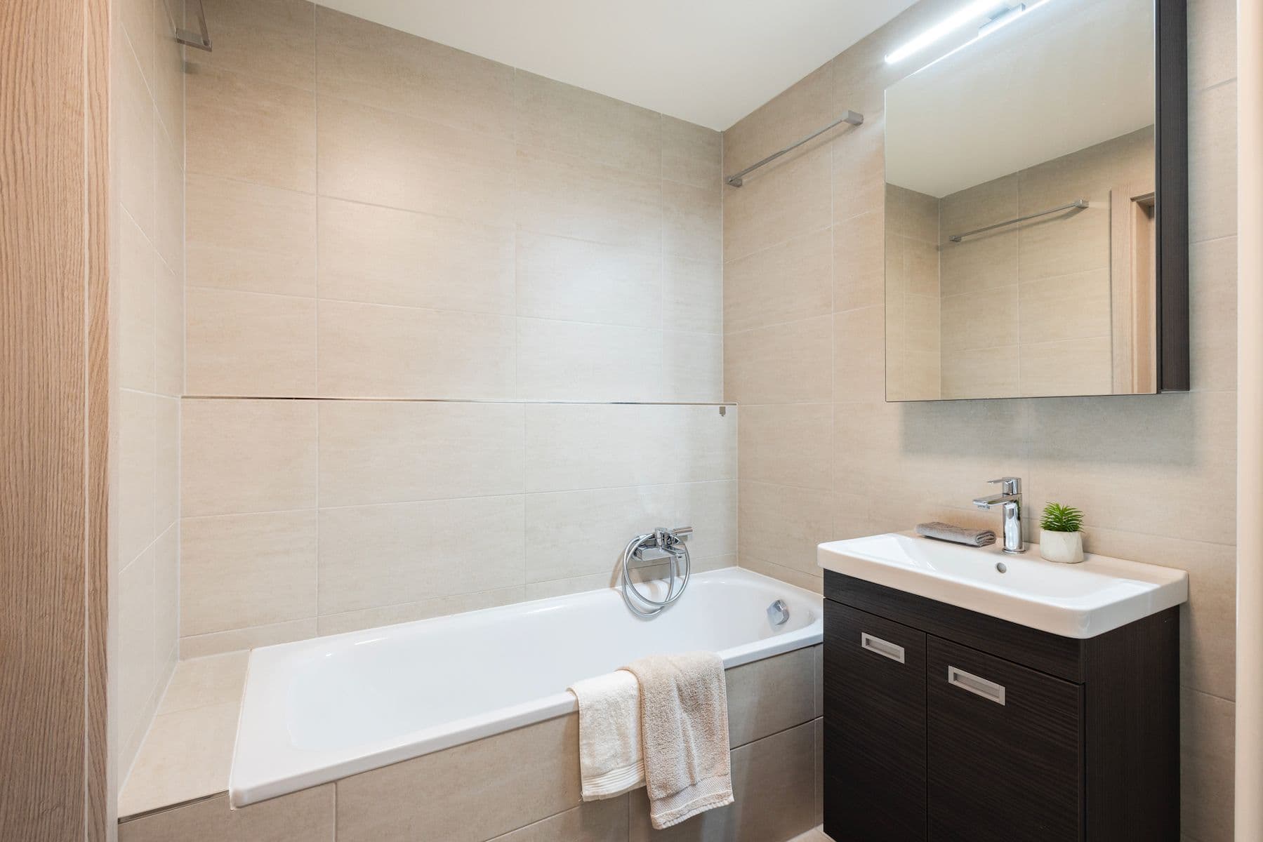 3 bedroom with open-plan kitchen flat for sale, 177 m², Strnadových, Prague, Prague 3 bedroom with open-plan kitchen flat for sale, 177 m², Strnadových, Prague, Prague