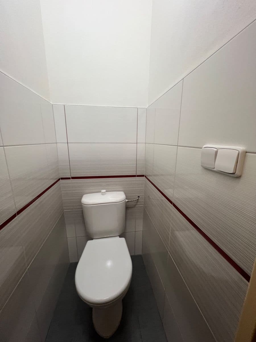 3 bedroom flat for sale, 59 m², 4. května, Vsetín, Zlínský Region 3 bedroom flat for sale, 59 m², 4. května, Vsetín, Zlínský Region