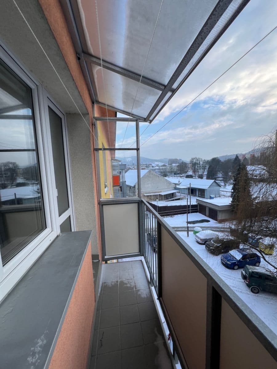 3 bedroom flat for sale, 59 m², 4. května, Vsetín, Zlínský Region 3 bedroom flat for sale, 59 m², 4. května, Vsetín, Zlínský Region