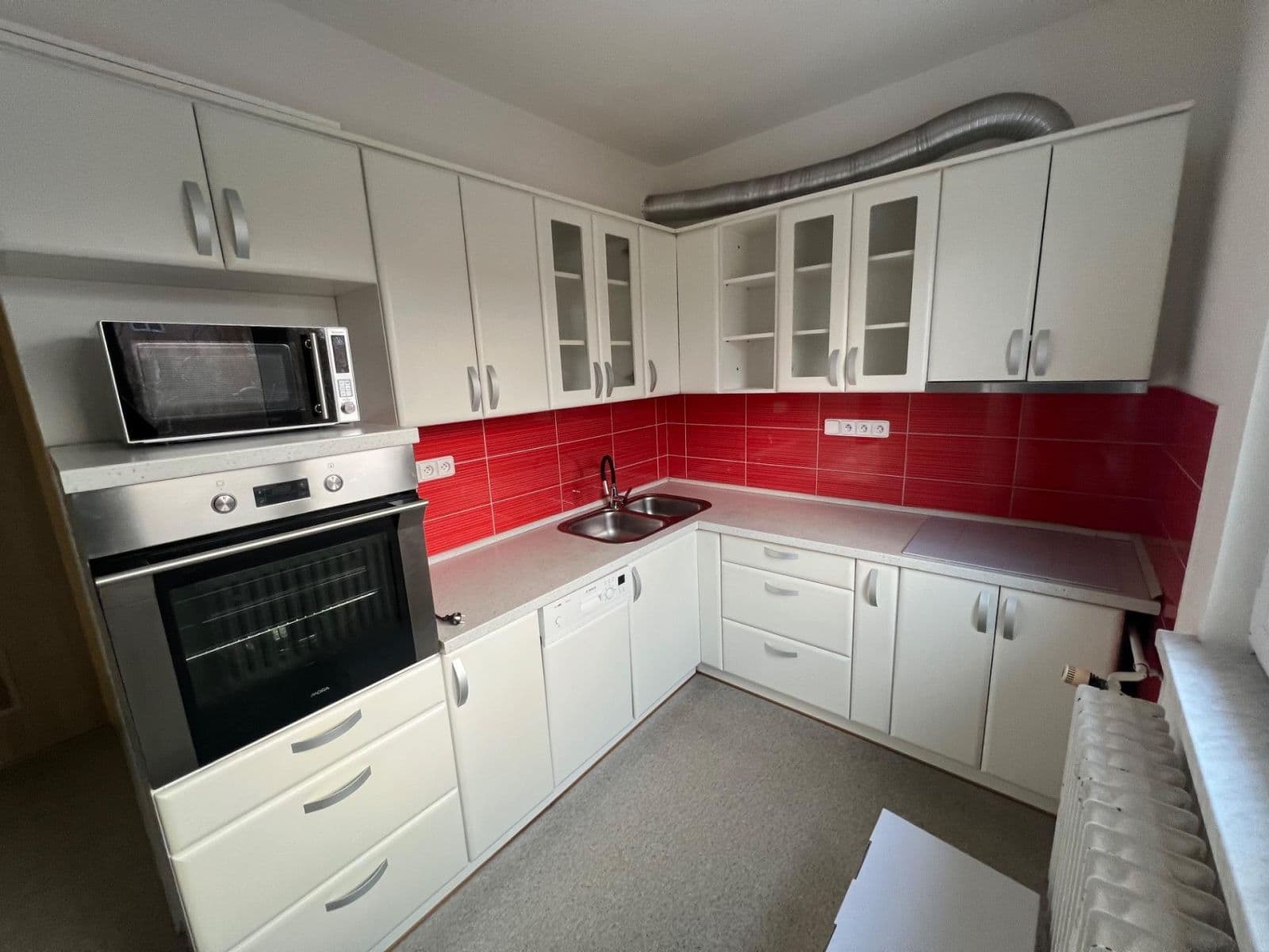 3 bedroom flat for sale, 59 m², 4. května, Vsetín, Zlínský Region 3 bedroom flat for sale, 59 m², 4. května, Vsetín, Zlínský Region