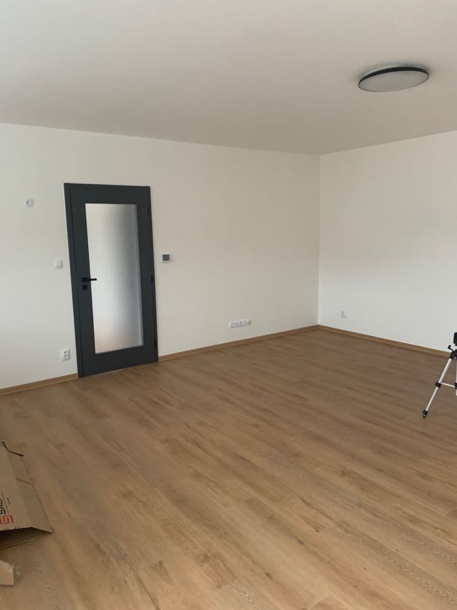 2 bedroom with open-plan kitchen flat for sale, 99 m², Kokořínská, Mělník, Středočeský Region 2 bedroom with open-plan kitchen flat for sale, 99 m², Kokořínská, Mělník, Středočeský Region