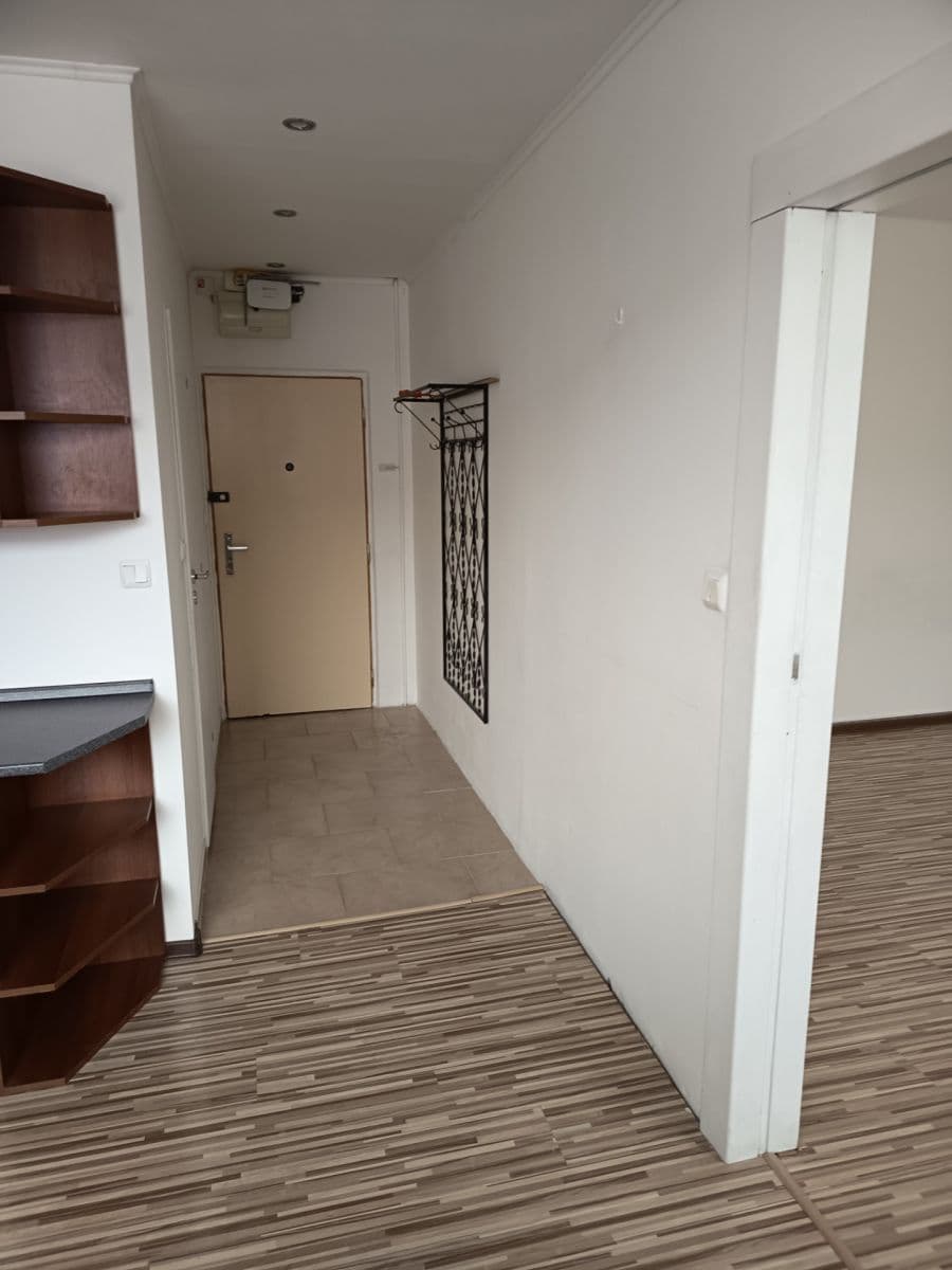 1 bedroom flat to rent, 36 m², Komenského, Chomutov, Ústecký Region 1 bedroom flat to rent, 36 m², Komenského, Chomutov, Ústecký Region