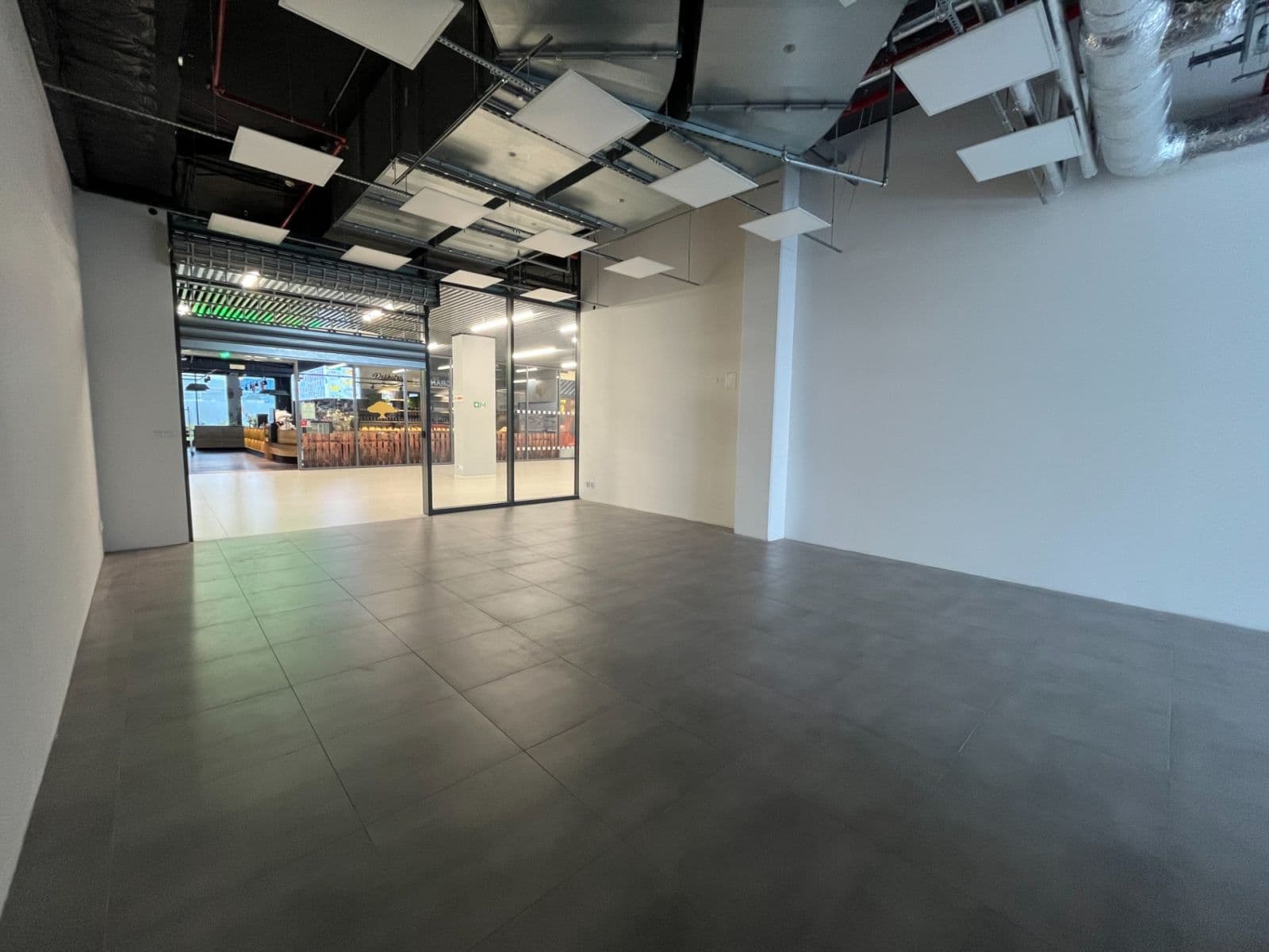 non-residential property to rent, 83 m², Mukařovského, Prague, Prague non-residential property to rent, 83 m², Mukařovského, Prague, Prague