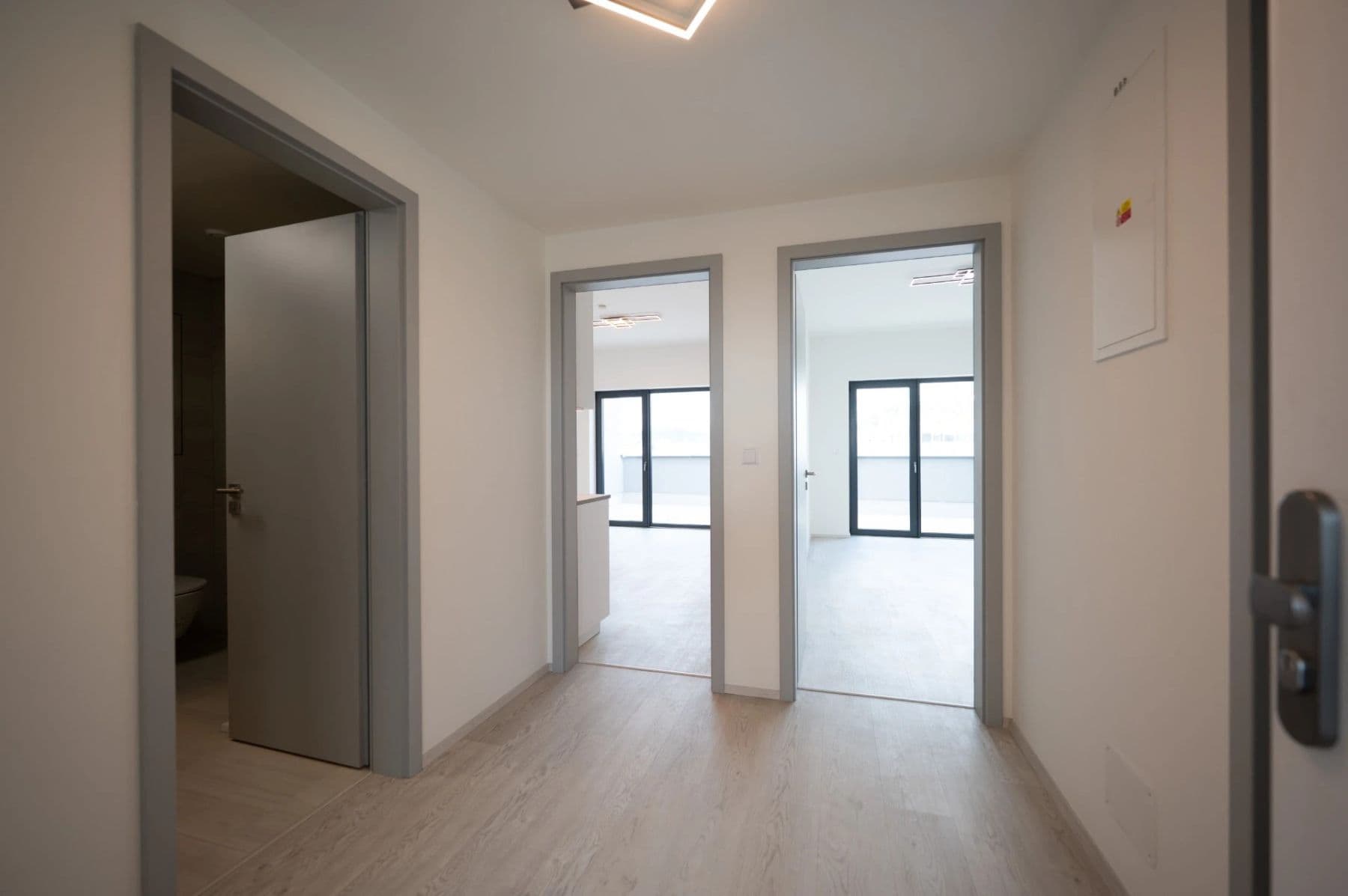 1 bedroom with open-plan kitchen flat to rent, 60 m², Nové sady, Brno, Jihomoravský Region 1 bedroom with open-plan kitchen flat to rent, 60 m², Nové sady, Brno, Jihomoravský Region