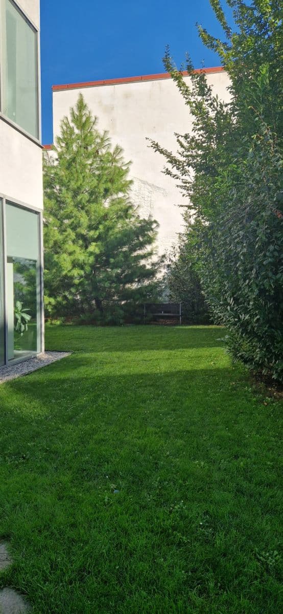 Studio flat to rent, 36 m², Komunardů, Prague, Prague Studio flat to rent, 36 m², Komunardů, Prague, Prague