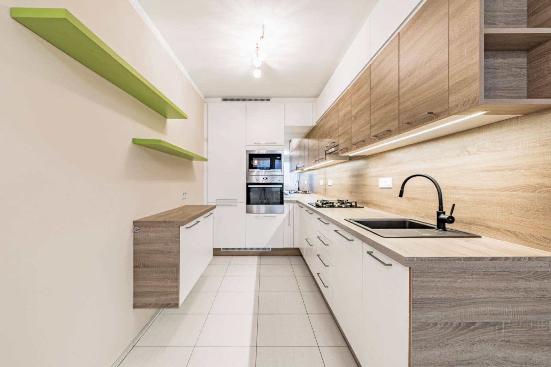 2 bedroom with open-plan kitchen flat for sale, 68 m², Ke Kateřinkám, Prague, Prague 2 bedroom with open-plan kitchen flat for sale, 68 m², Ke Kateřinkám, Prague, Prague