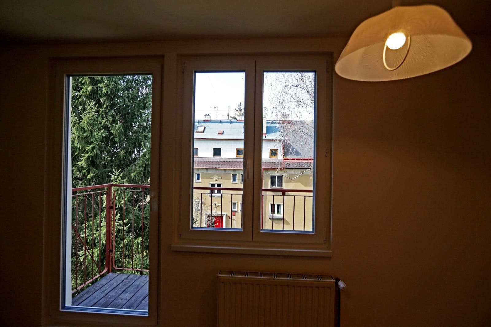 2 bedroom with open-plan kitchen flat to rent, 75 m², Na Šmukýřce, Prague, Prague 2 bedroom with open-plan kitchen flat to rent, 75 m², Na Šmukýřce, Prague, Prague