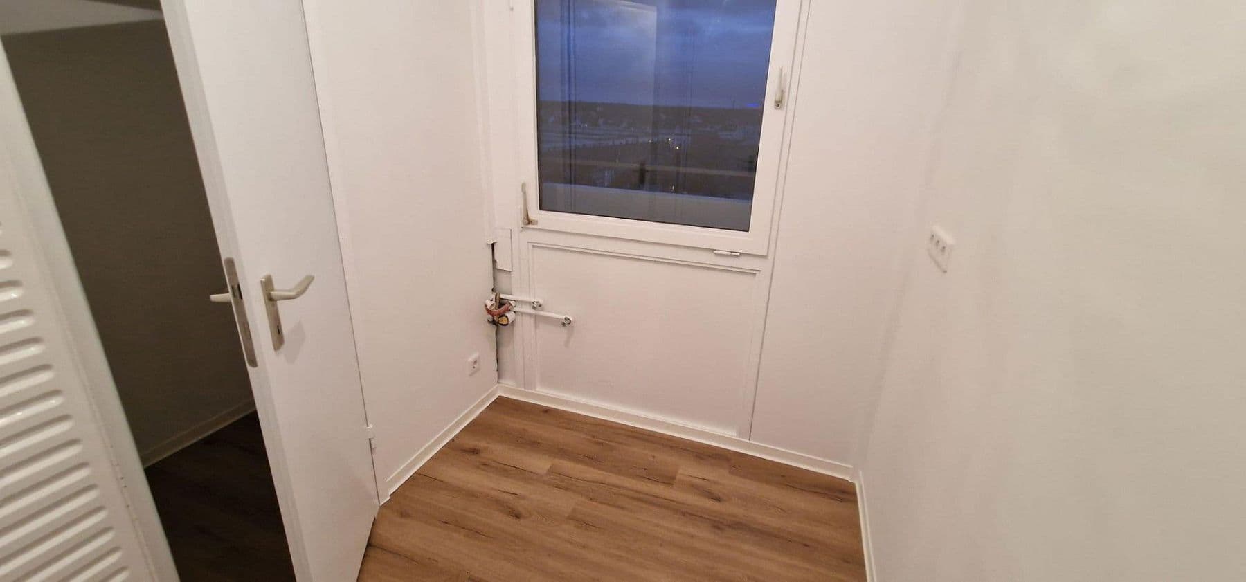 1 bedroom flat to rent, 38 m², Im Mainfeld 42, Frankfurt, Hesse 1 bedroom flat to rent, 38 m², Im Mainfeld 42, Frankfurt, Hesse