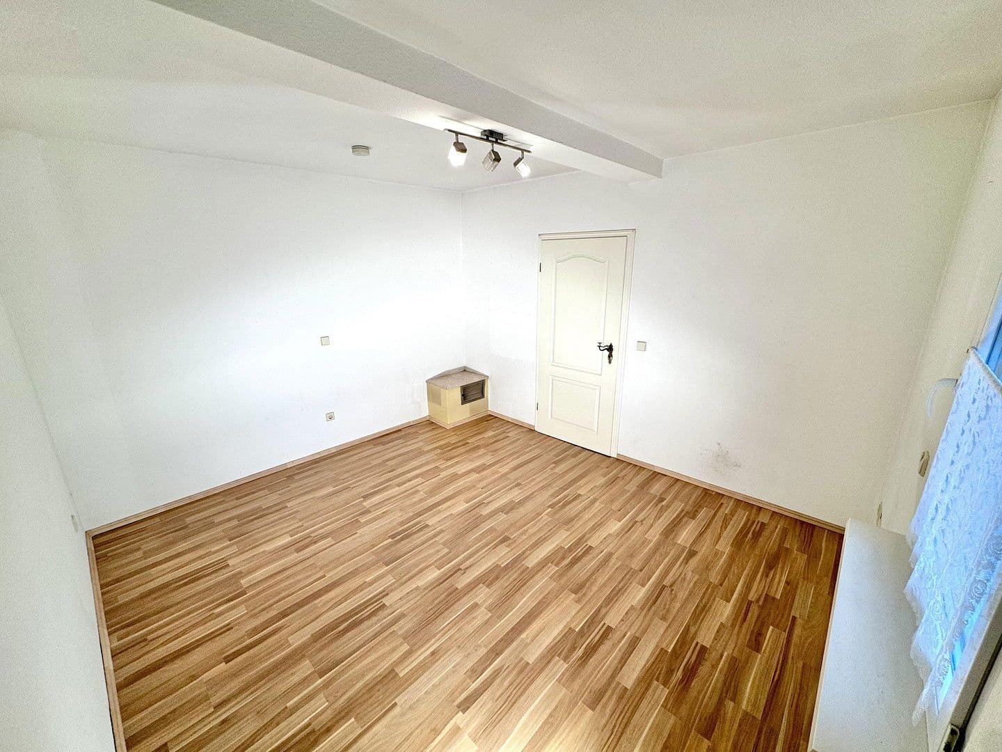 house for sale, 130 m², Reilingen, Baden-Württemberg house for sale, 130 m², Reilingen, Baden-Württemberg