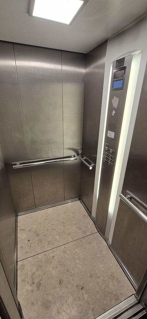 2 bedroom with open-plan kitchen flat for sale, 87 m², Gelsenkirchen, North Rhine-Westphalia 2 bedroom with open-plan kitchen flat for sale, 87 m², Gelsenkirchen, North Rhine-Westphalia