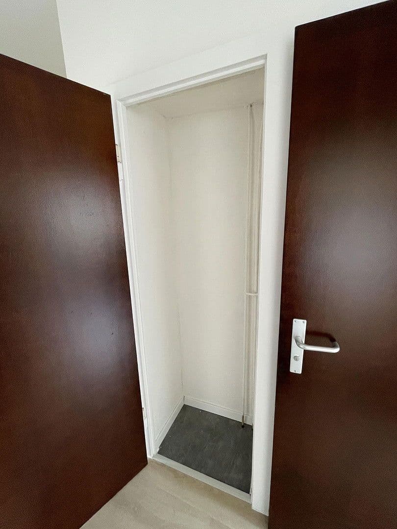 3 bedroom flat to rent, 60 m², Winkelstraße 4, Oberhausen, North Rhine-Westphalia 3 bedroom flat to rent, 60 m², Winkelstraße 4, Oberhausen, North Rhine-Westphalia