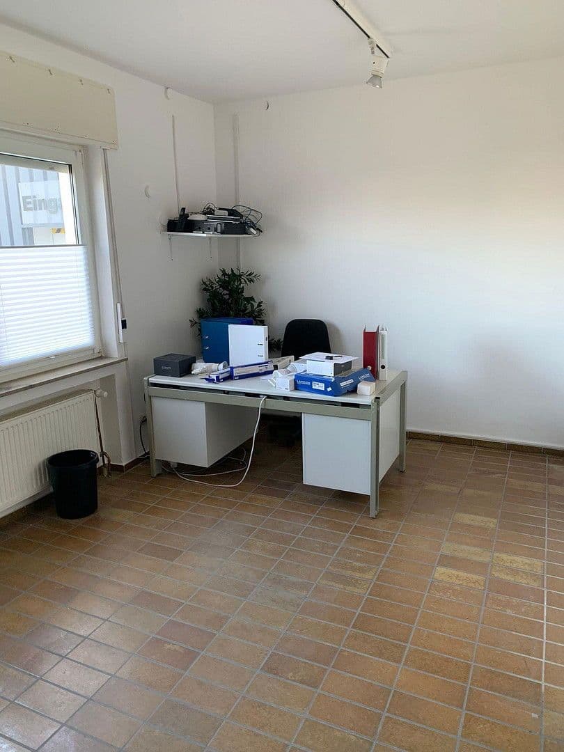 non-residential property to rent, 504 m², Lage, North Rhine-Westphalia non-residential property to rent, 504 m², Lage, North Rhine-Westphalia