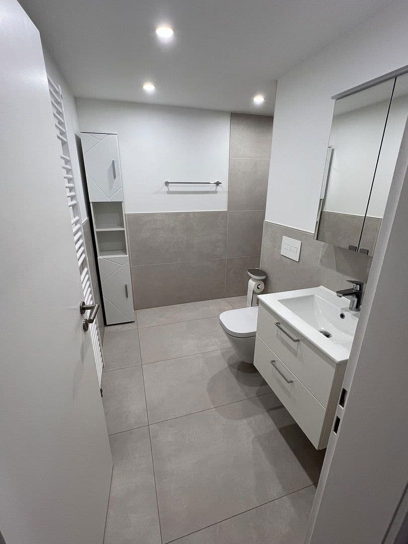 2 bedroom flat to rent, 95 m², Rubensstraße 12, Düsseldorf, North Rhine-Westphalia 2 bedroom flat to rent, 95 m², Rubensstraße 12, Düsseldorf, North Rhine-Westphalia