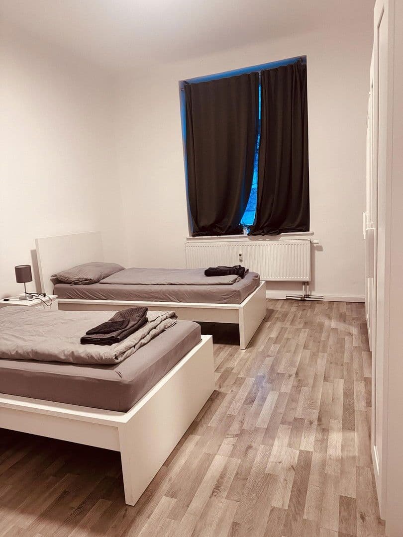 house for sale, 328 m², Essen Frohnhausen, North Rhine-Westphalia house for sale, 328 m², Essen Frohnhausen, North Rhine-Westphalia