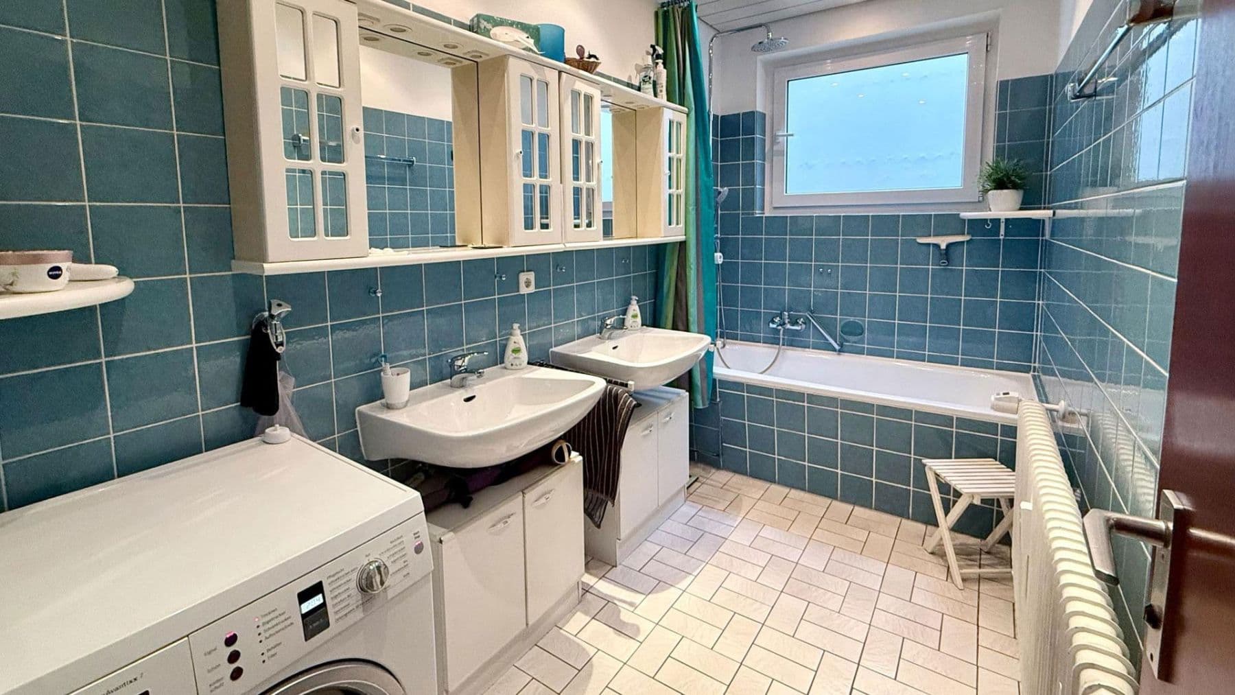 2 bedroom with open-plan kitchen flat for sale, 116 m², Waldenbuch, Baden-Württemberg 2 bedroom with open-plan kitchen flat for sale, 116 m², Waldenbuch, Baden-Württemberg