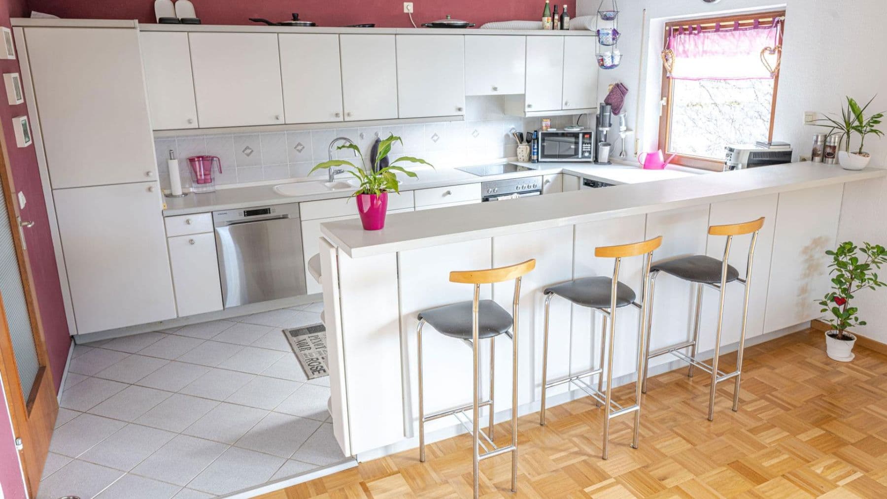 2 bedroom with open-plan kitchen flat for sale, 116 m², Waldenbuch, Baden-Württemberg 2 bedroom with open-plan kitchen flat for sale, 116 m², Waldenbuch, Baden-Württemberg