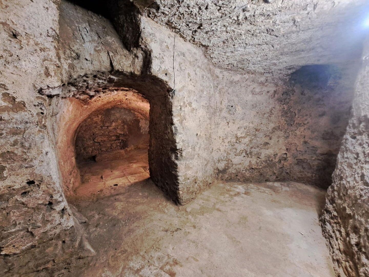 2 bedroom with open-plan kitchen flat to rent, 116 m², Krämerstraße 2, Oppenheim, Rhineland-Palatinate 2 bedroom with open-plan kitchen flat to rent, 116 m², Krämerstraße 2, Oppenheim, Rhineland-Palatinate