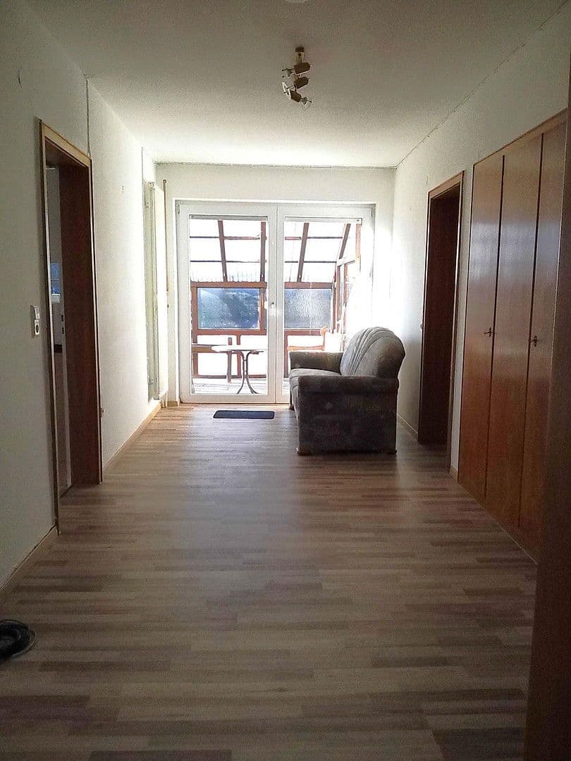 1 bedroom with open-plan kitchen flat to rent, 100 m², Sontheim an der Brenz, Baden-Württemberg 1 bedroom with open-plan kitchen flat to rent, 100 m², Sontheim an der Brenz, Baden-Württemberg