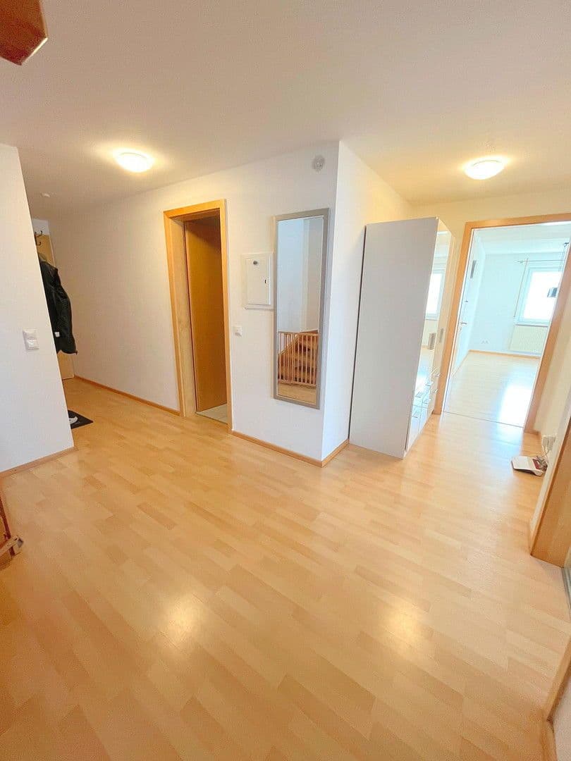 2 bedroom with open-plan kitchen flat to rent, 103 m², Pforzheim, Baden-Württemberg 2 bedroom with open-plan kitchen flat to rent, 103 m², Pforzheim, Baden-Württemberg