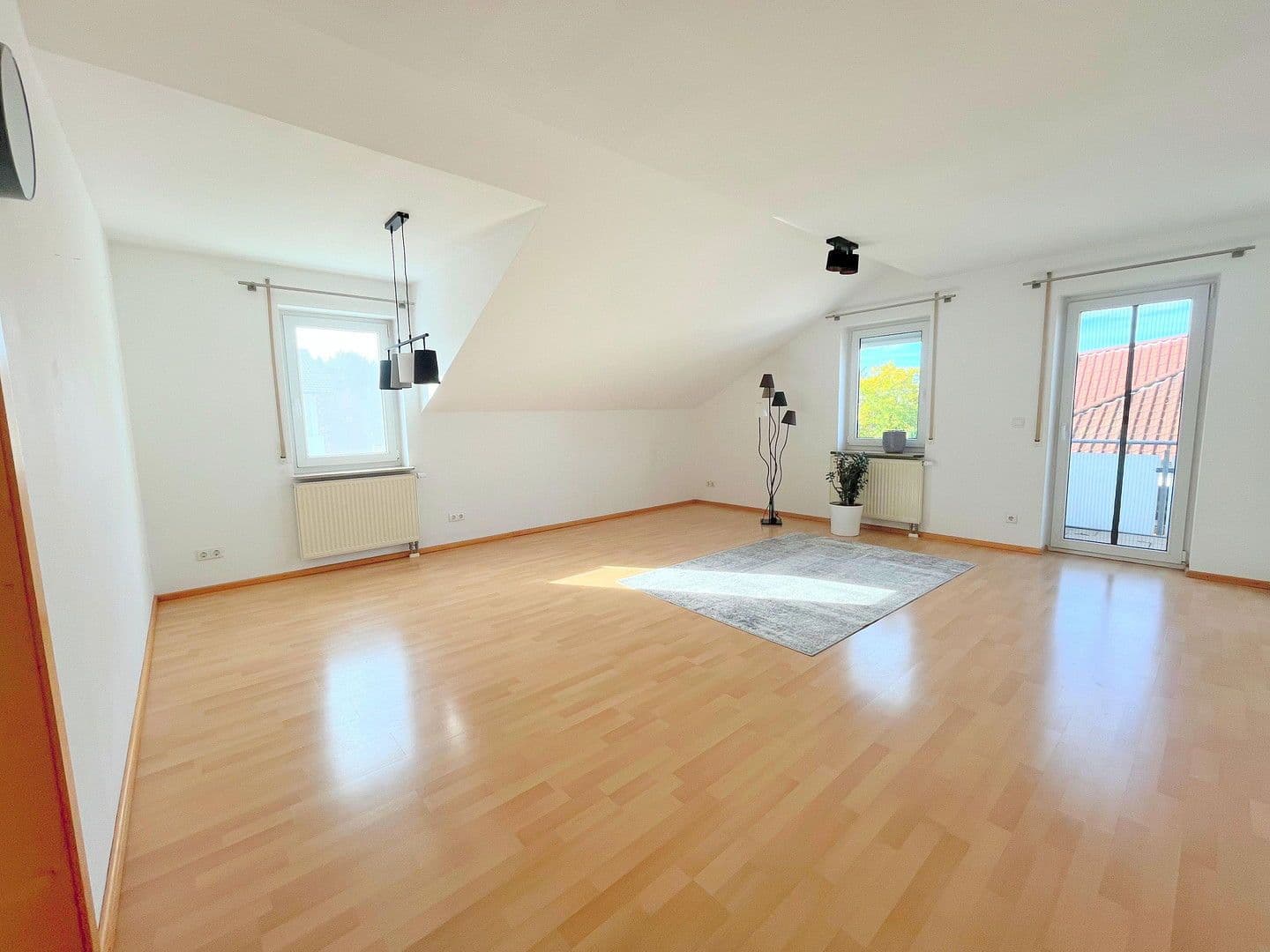 2 bedroom with open-plan kitchen flat to rent, 103 m², Pforzheim, Baden-Württemberg 2 bedroom with open-plan kitchen flat to rent, 103 m², Pforzheim, Baden-Württemberg