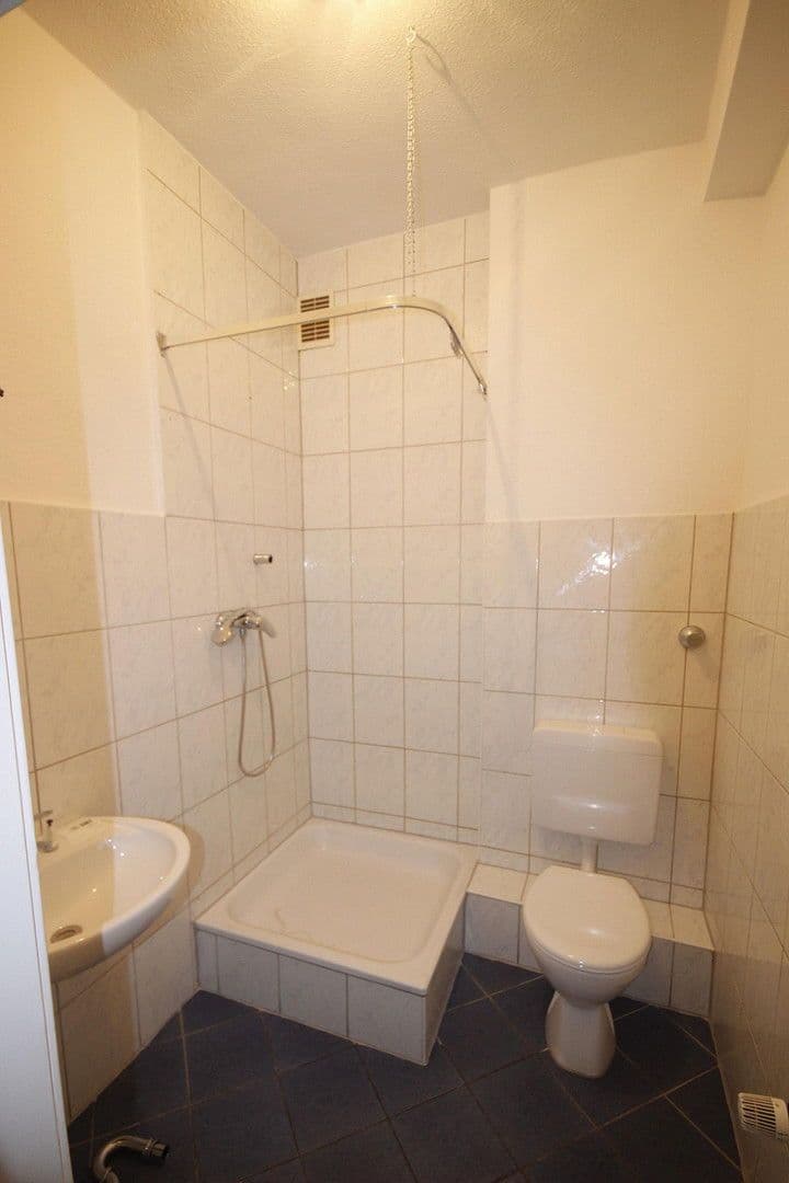 3 bedroom flat to rent, 62 m², Wanheimer Str. 13, Duisburg, North Rhine-Westphalia 3 bedroom flat to rent, 62 m², Wanheimer Str. 13, Duisburg, North Rhine-Westphalia