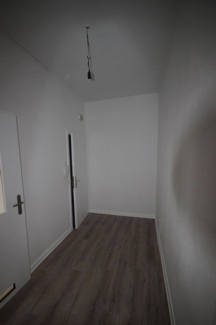3 bedroom flat to rent, 62 m², Wanheimer Str. 13, Duisburg, North Rhine-Westphalia 3 bedroom flat to rent, 62 m², Wanheimer Str. 13, Duisburg, North Rhine-Westphalia